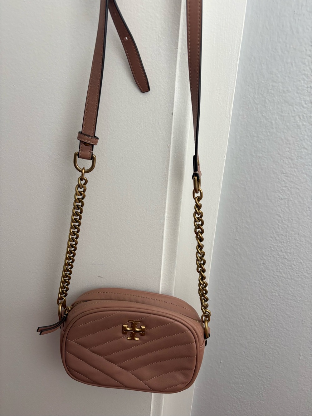 Tory Burch Blush Quilted Leather Chain Crossbody - Picture 6 of 6